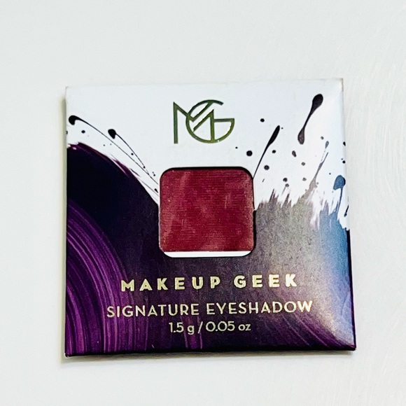 ❤️BERRY SHADY❤️Makeup Geek Signature Eyeshadow NWT - Picture 2 of 3